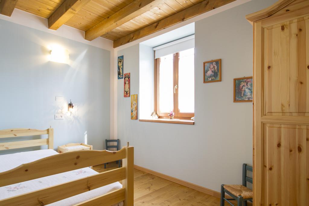 Willa Casa Delle Noci Grimacco Pokój zdjęcie